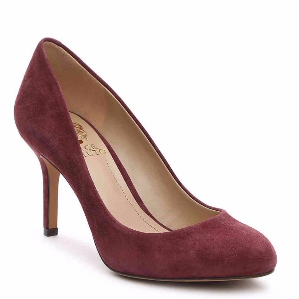 NWOT Vince Camuto Sariah suede heels